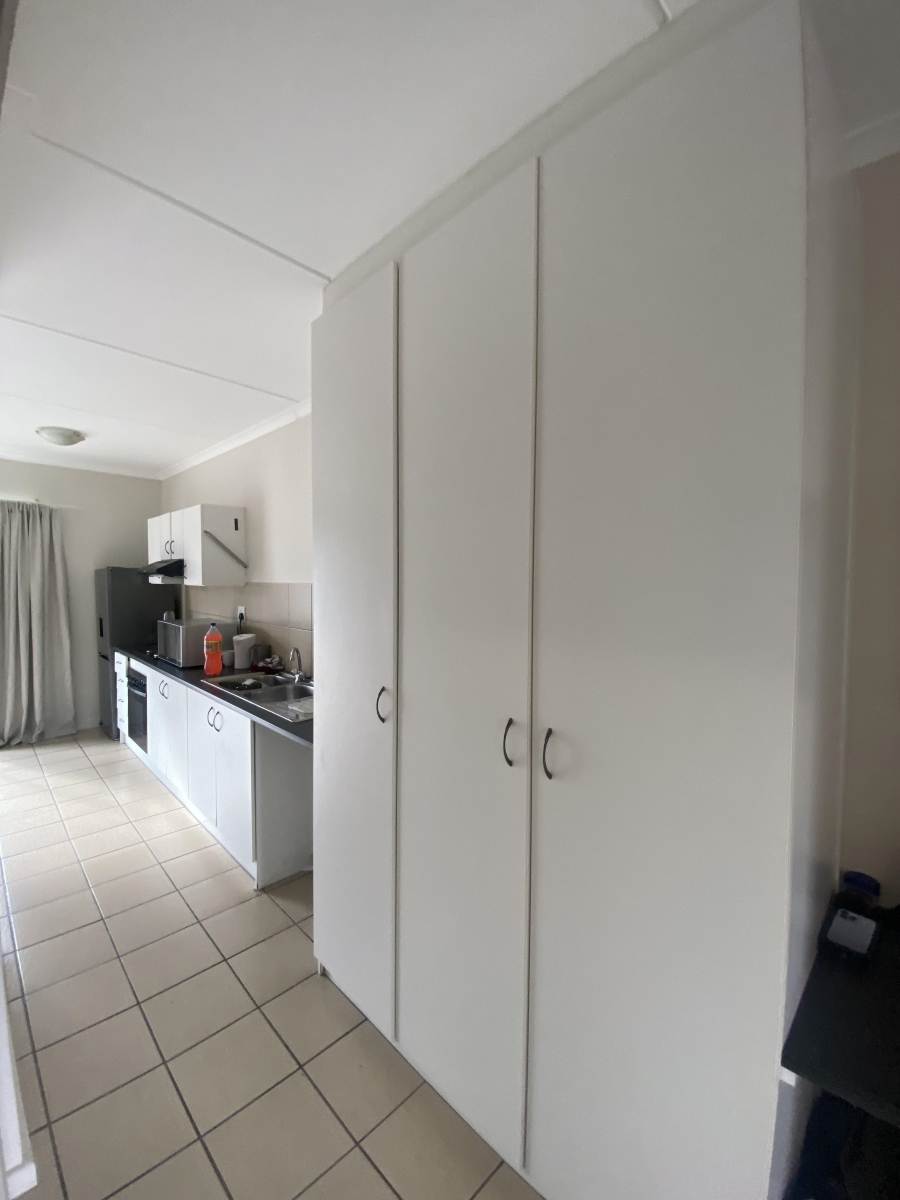 To Let 1 Bedroom Property for Rent in Kraaifontein East Western Cape
